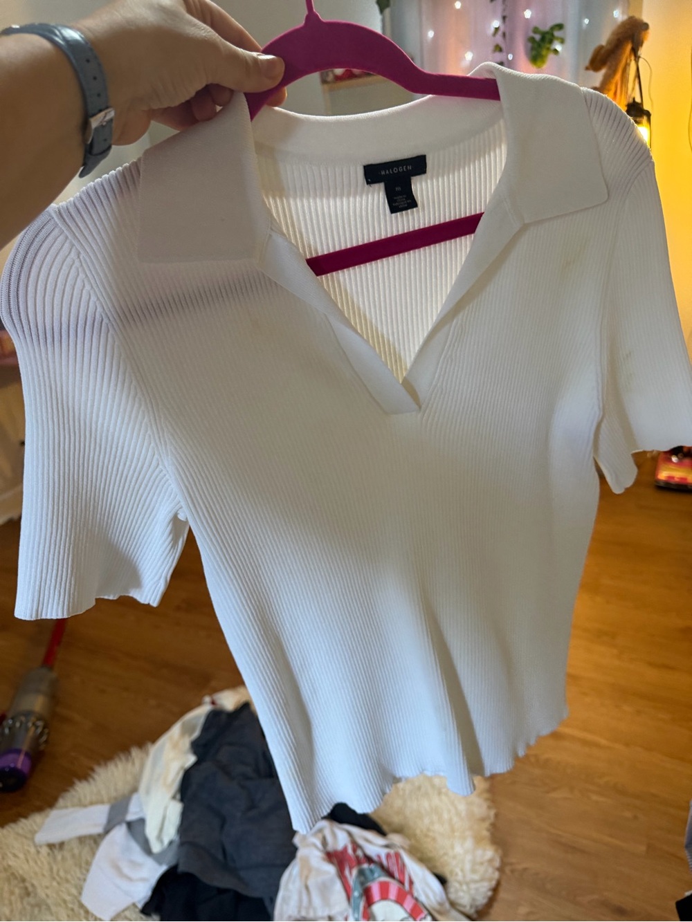Halogen White Ribbed Short-Sleeve Polo Top with V-Neck